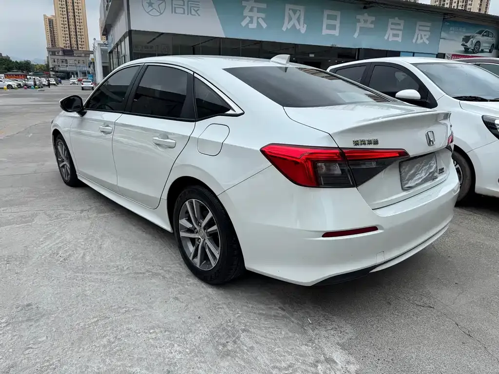 Honda Civic — фото 3