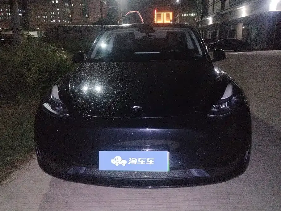 Tesla Model Y — фото 5