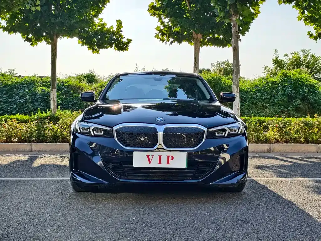 BMW i3 — фото 9