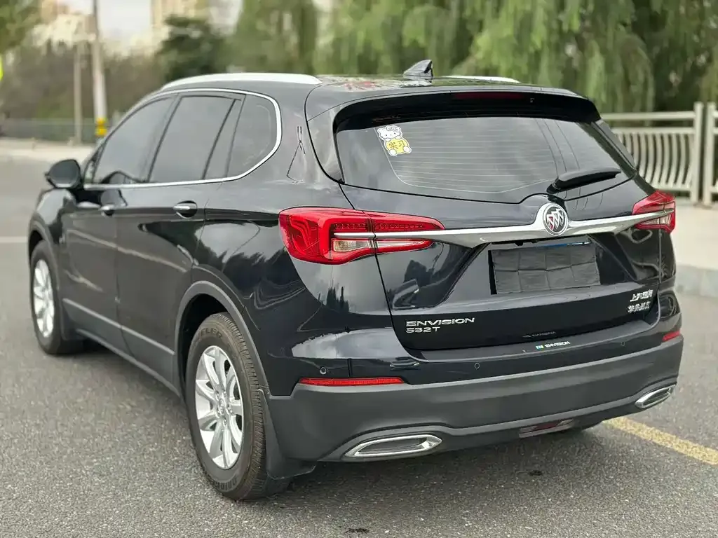 Buick Envision Plus — фото 6