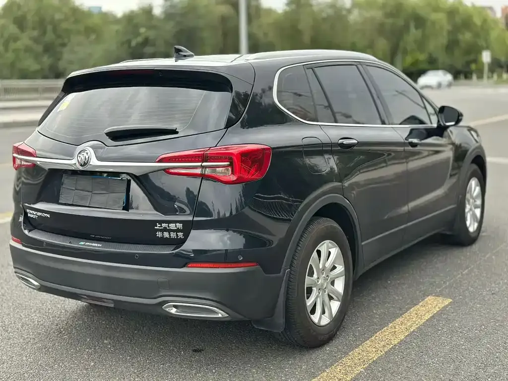 Buick Envision Plus — фото 2