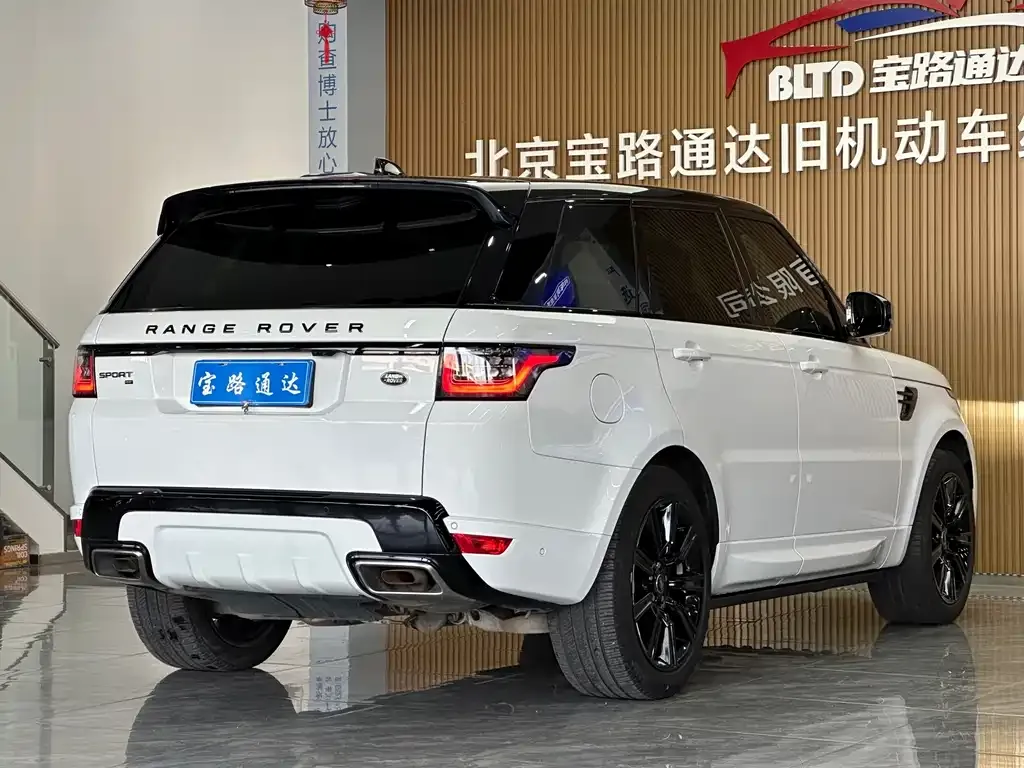 Land Rover Sport — фото 10