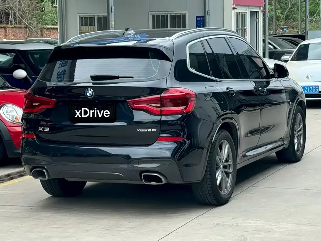 BMW X3 — фото 9