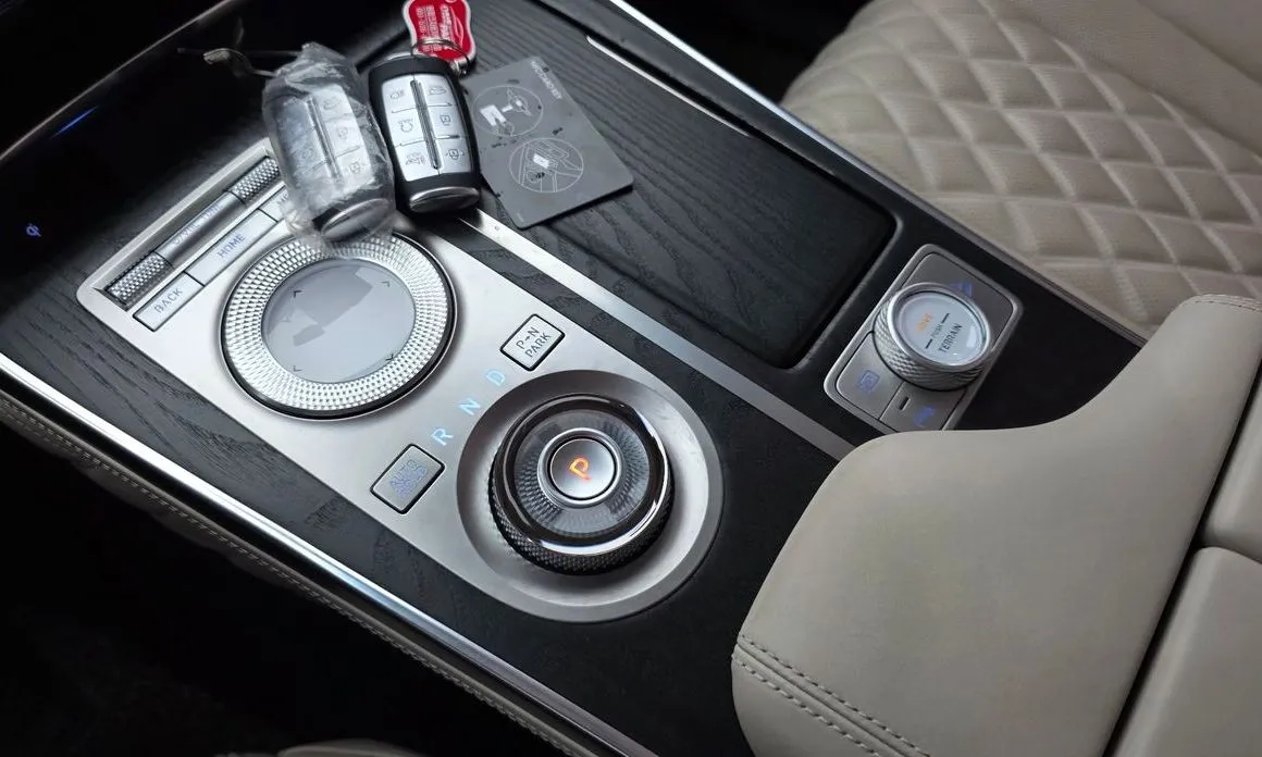 Genesis GV80 — фото 10