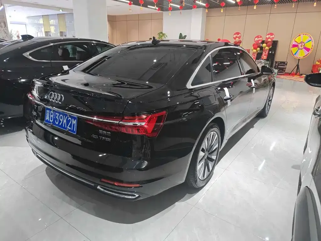 Audi A6L — фото 5