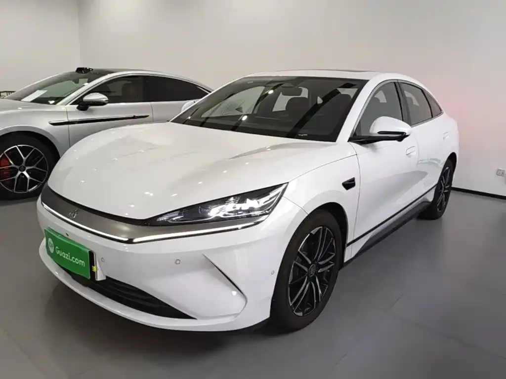 BYD Qin L — фото 4