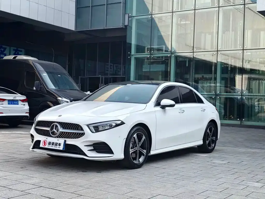Mercedes-Benz A-Class — фото 1