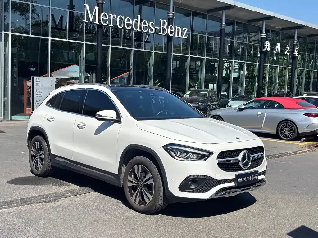 Mercedes-Benz GLA — фото 9