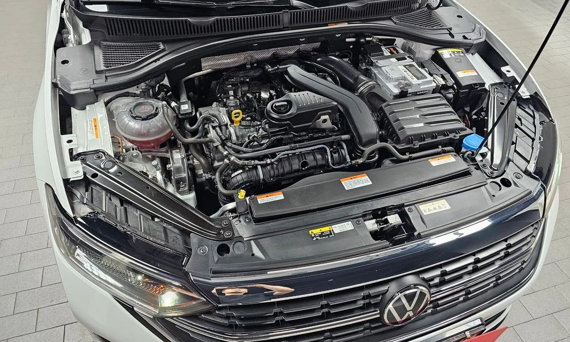 Volkswagen Jetta — фото 10