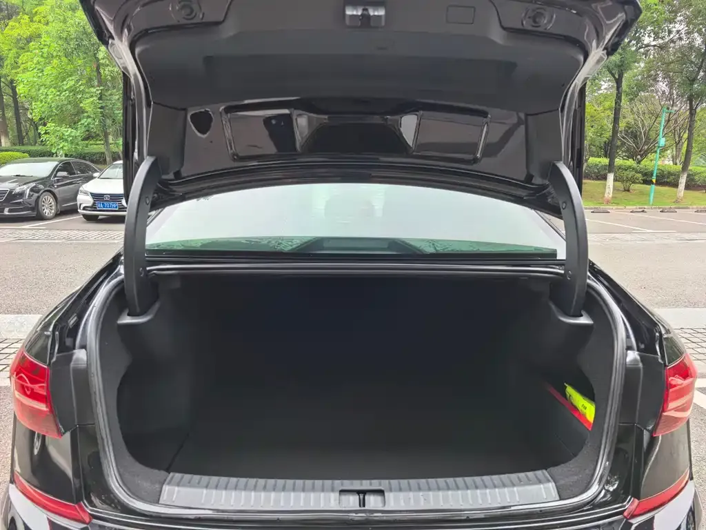 Volkswagen Passat — фото 3