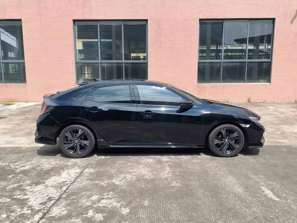 Honda Civic — фото 9