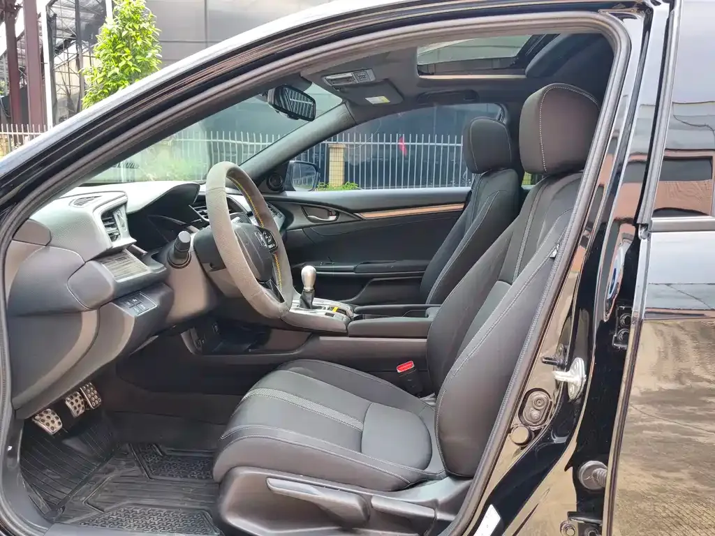 Honda Civic — фото 6