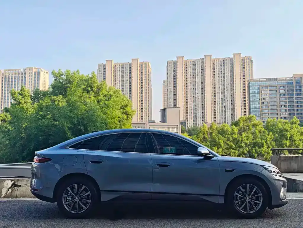 BYD Qin L — фото 2