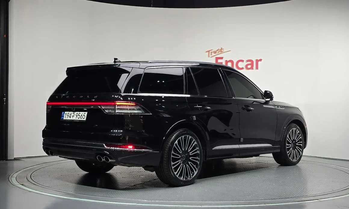 Lincoln Aviator — фото 6
