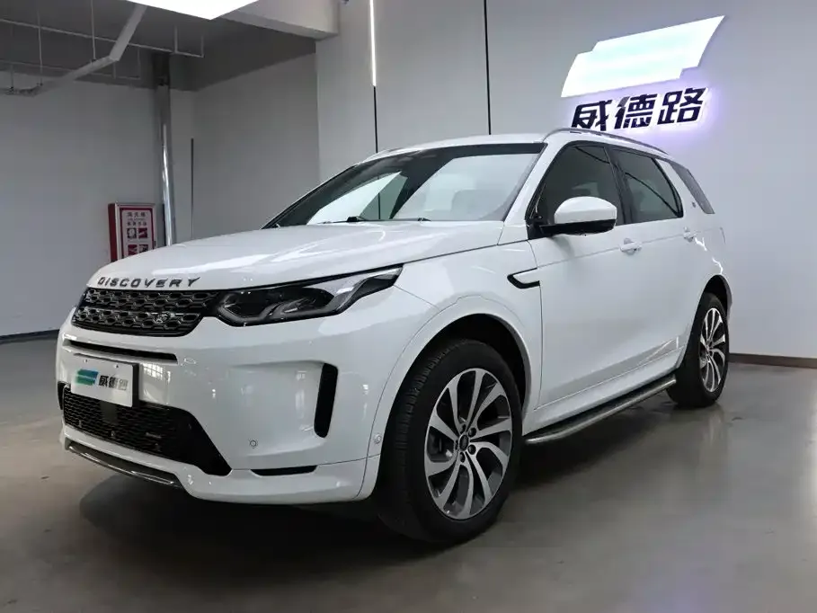 Land Rover Discovery Sport — фото 1
