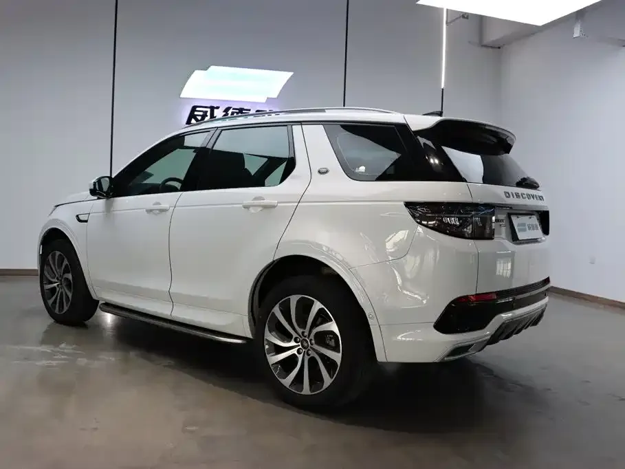 Land Rover Discovery Sport — фото 10