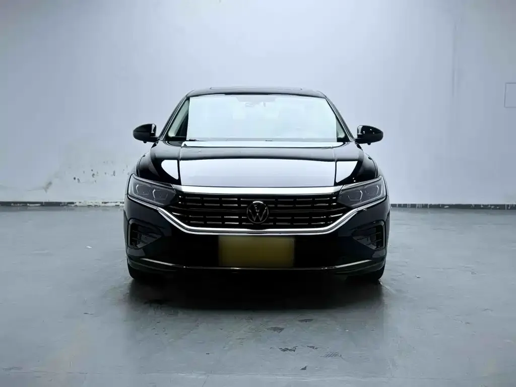 Volkswagen Passat — фото 4