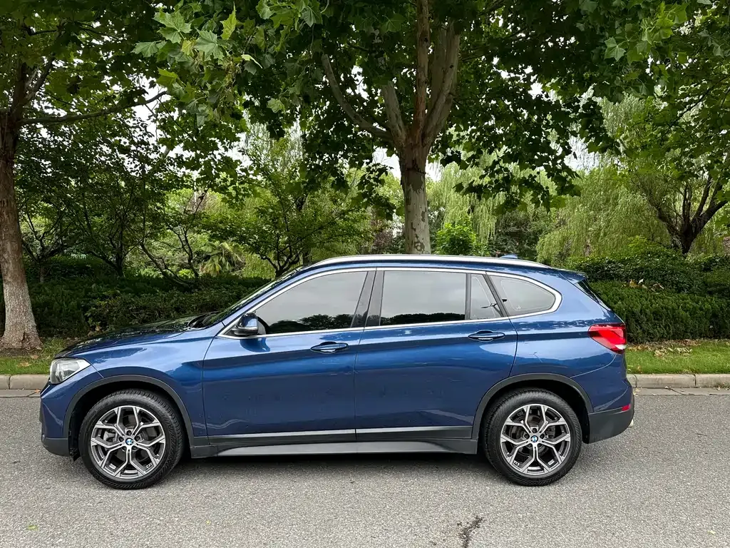 BMW X1 — фото 2