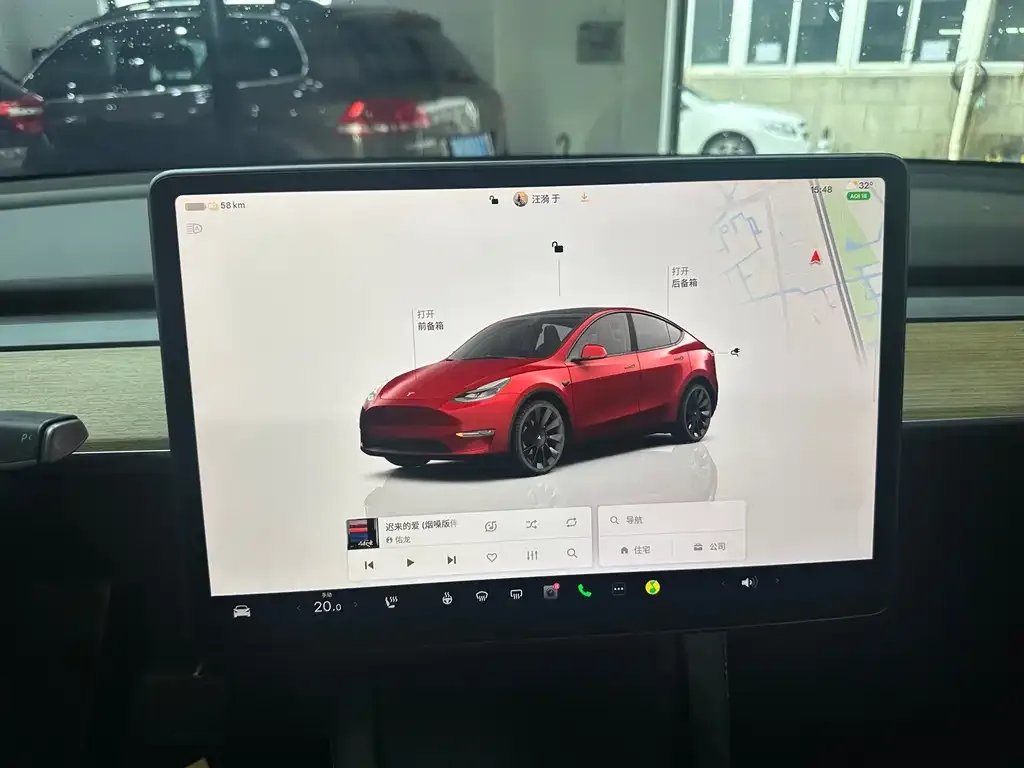 Tesla Model Y — фото 3