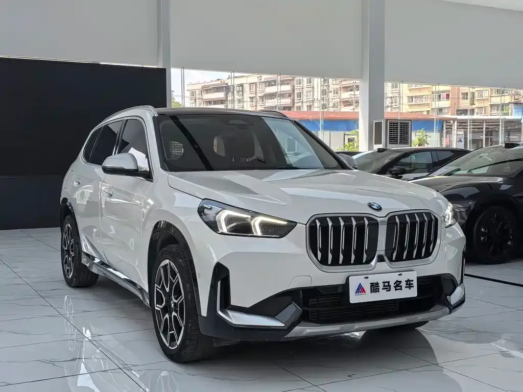 BMW X1 — фото 4