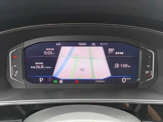 Volkswagen Passat — фото 7