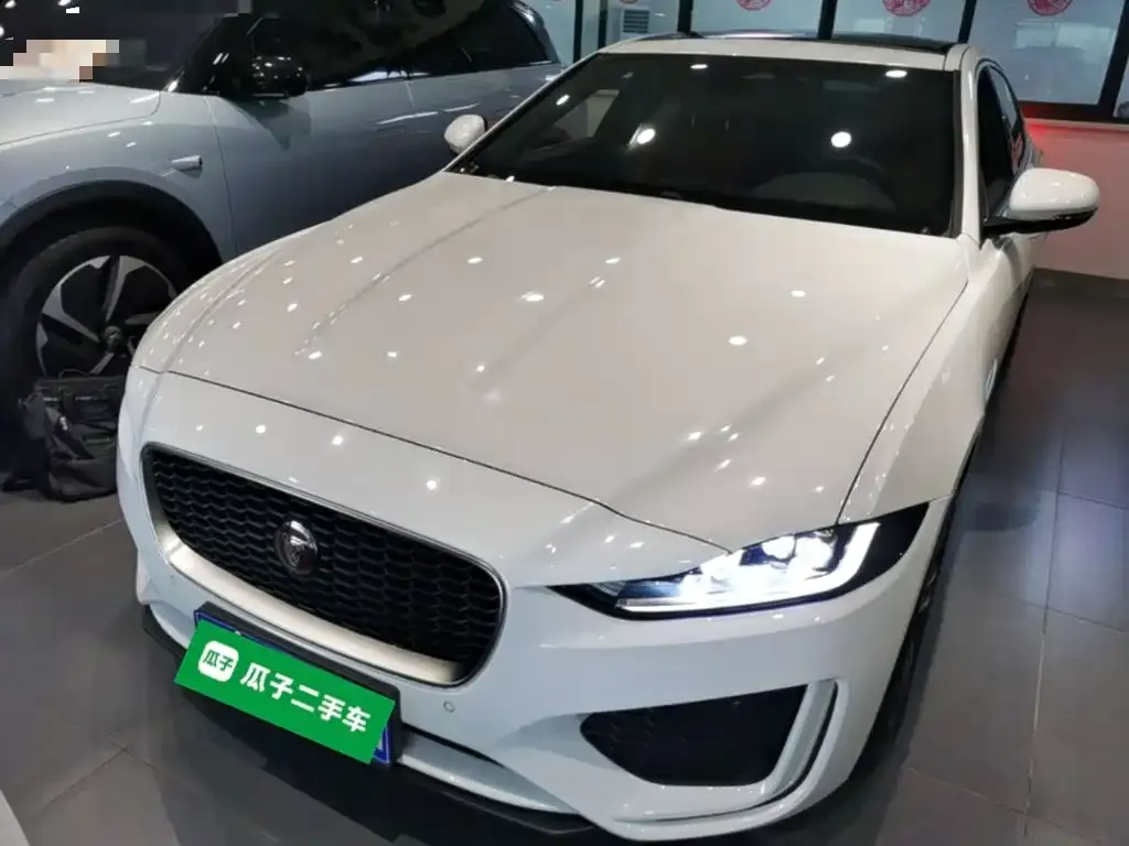 Jaguar XEL — фото 2