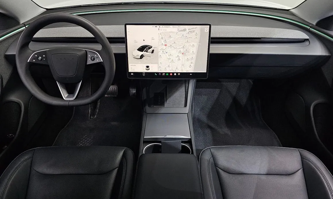 Tesla Model 3 — фото 8