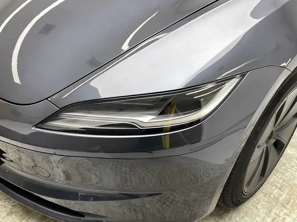 Tesla Model 3 — фото 2