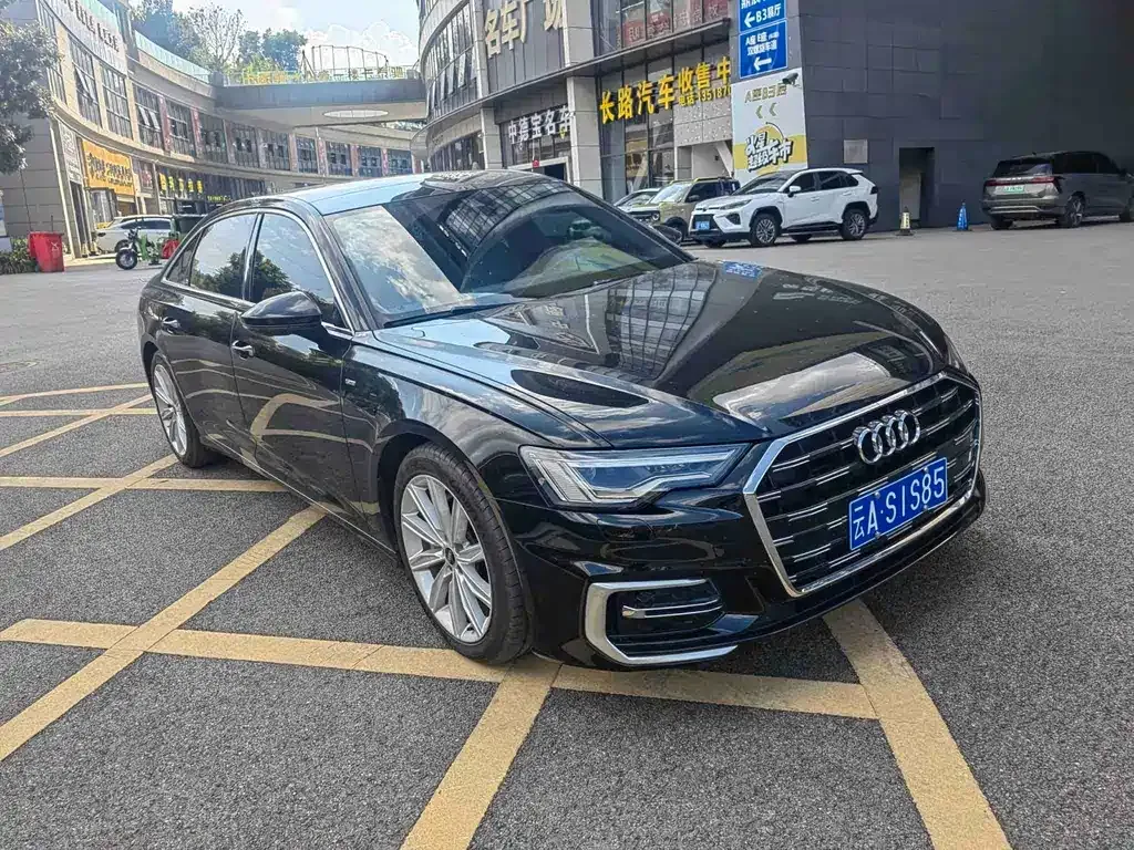 Audi A6L — фото 6