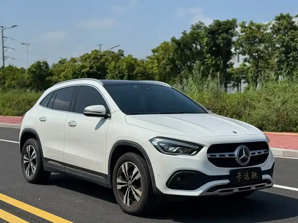 Mercedes-Benz GLA — фото 4