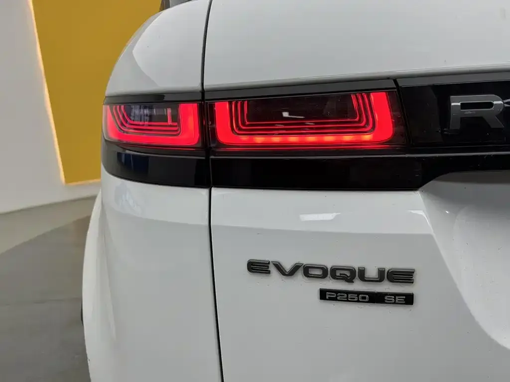 Land Rover Evoque — фото 4