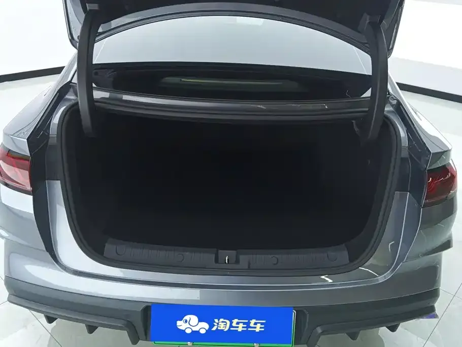 BYD Qin L — фото 7