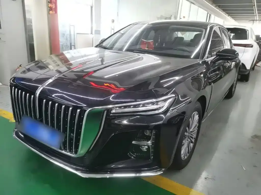 Hongqi H5 — фото 1