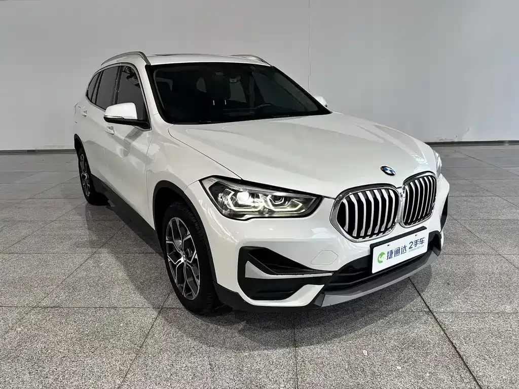 BMW X1 — фото 4