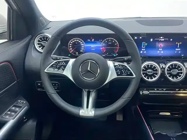 Mercedes-Benz GLA — фото 5