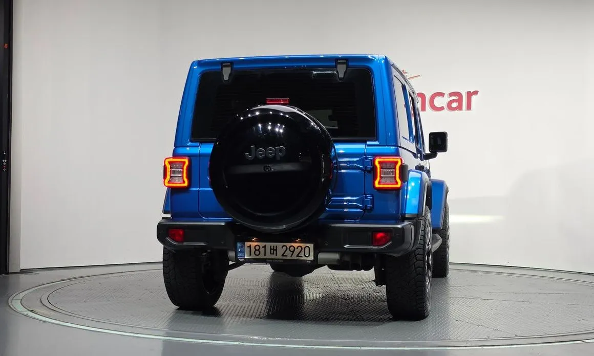 Jeep Wrangler — фото 5
