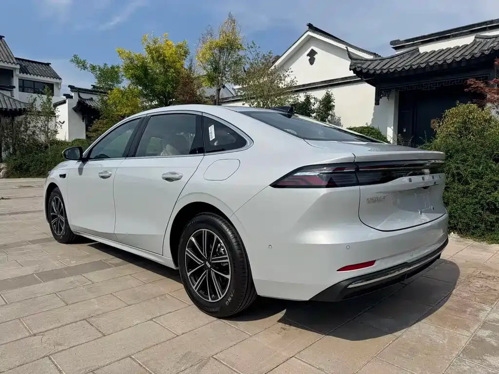 Geely Galaxy A7 EM — фото 6