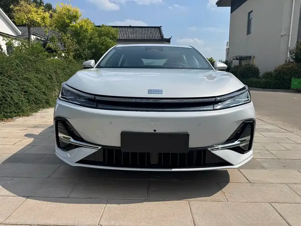 Geely Galaxy A7 EM — фото 2