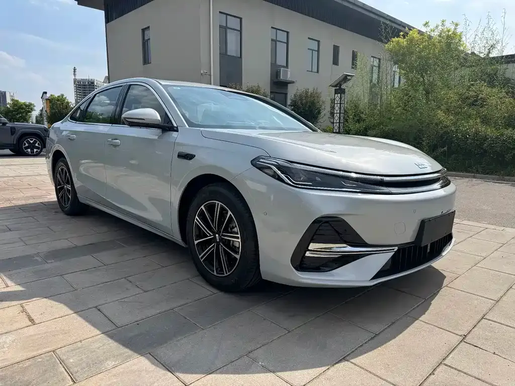 Geely Galaxy A7 EM — фото 5