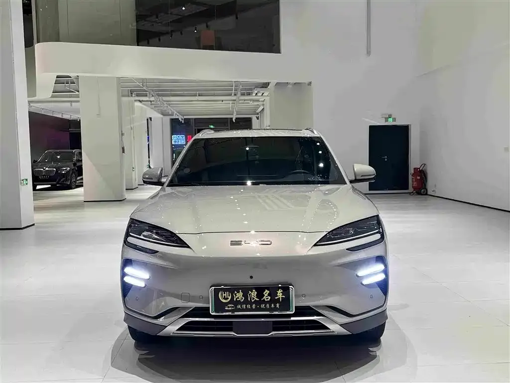 BYD PLUS New Energy — фото 5