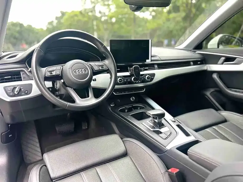 Audi A4L — фото 6