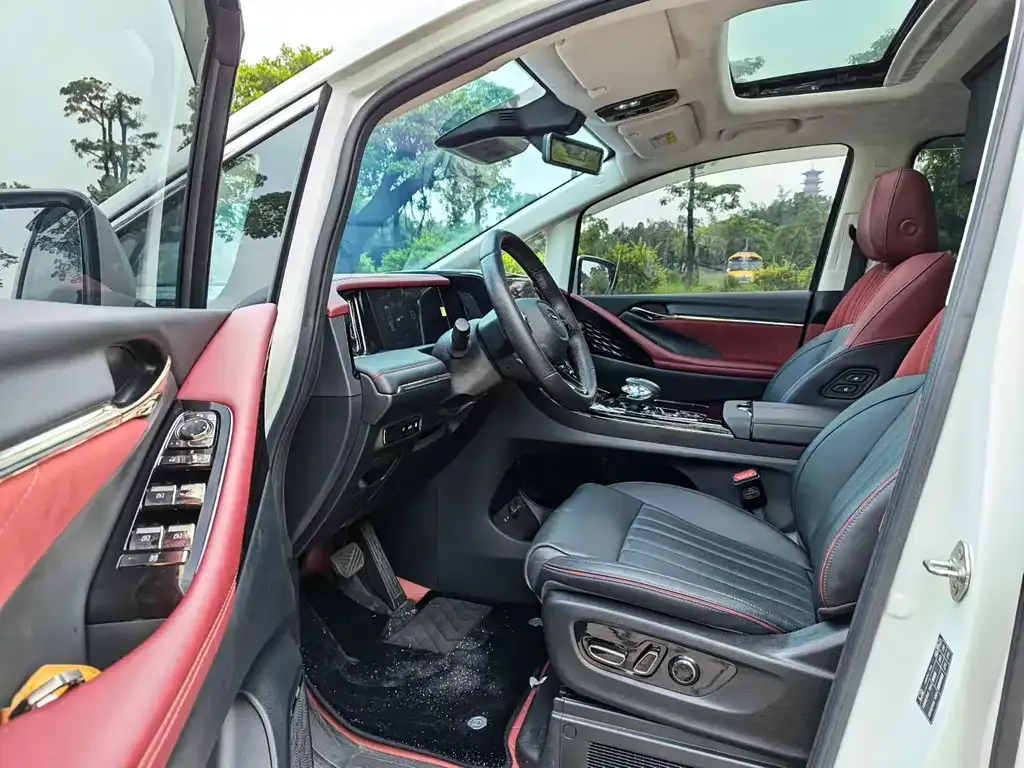 GAC Motor Trumpchi E9 — фото 6