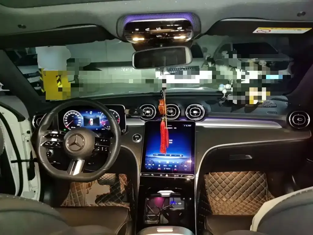 Mercedes-Benz C-Class — фото 7