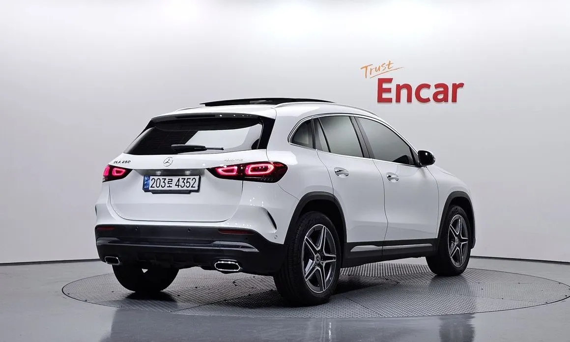 Mercedes-Benz GLA-Class — фото 3