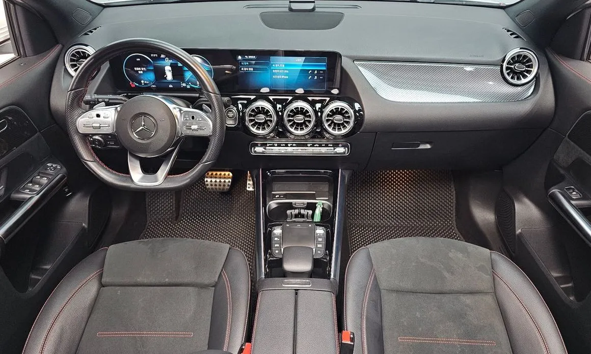 Mercedes-Benz GLA-Class — фото 10