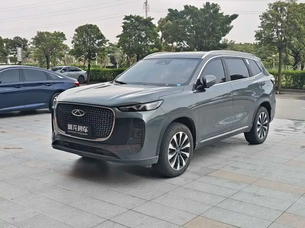 Chery Tiggo 8 PLUS — фото 1