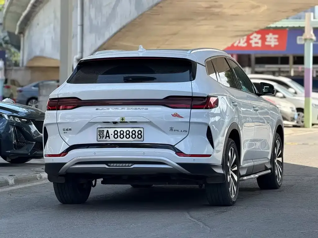 BYD PLUS New Energy — фото 9