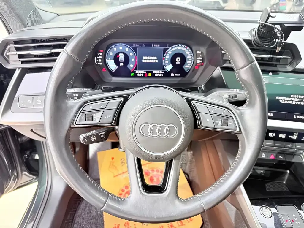 Audi A3 — фото 2