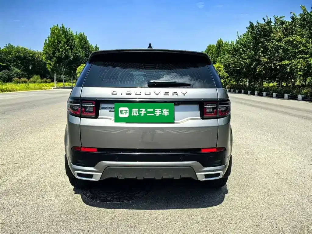 Land Rover Discovery Sport Hybrid — фото 8