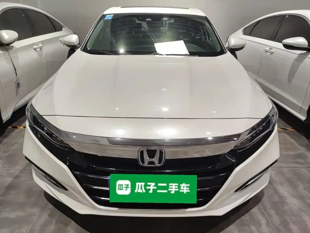 Honda Accord — фото 5